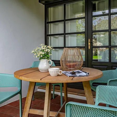 Entrenueces Appto2 * Camango