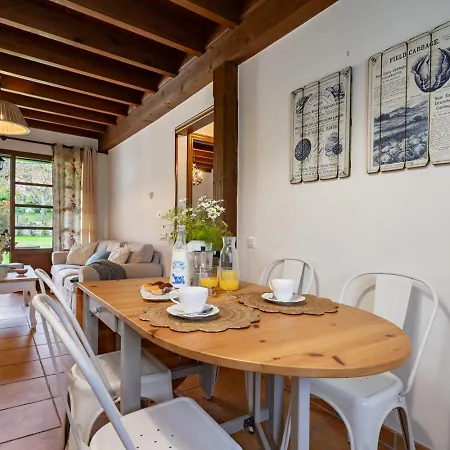 Entrenueces Appto2 * Camango